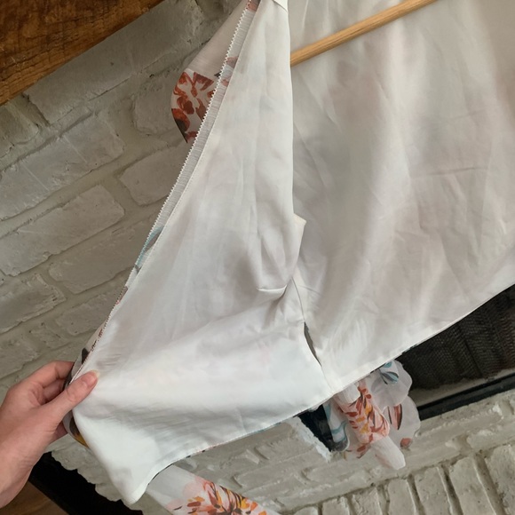 Tularosa front tie blouse - Picture 4 of 7